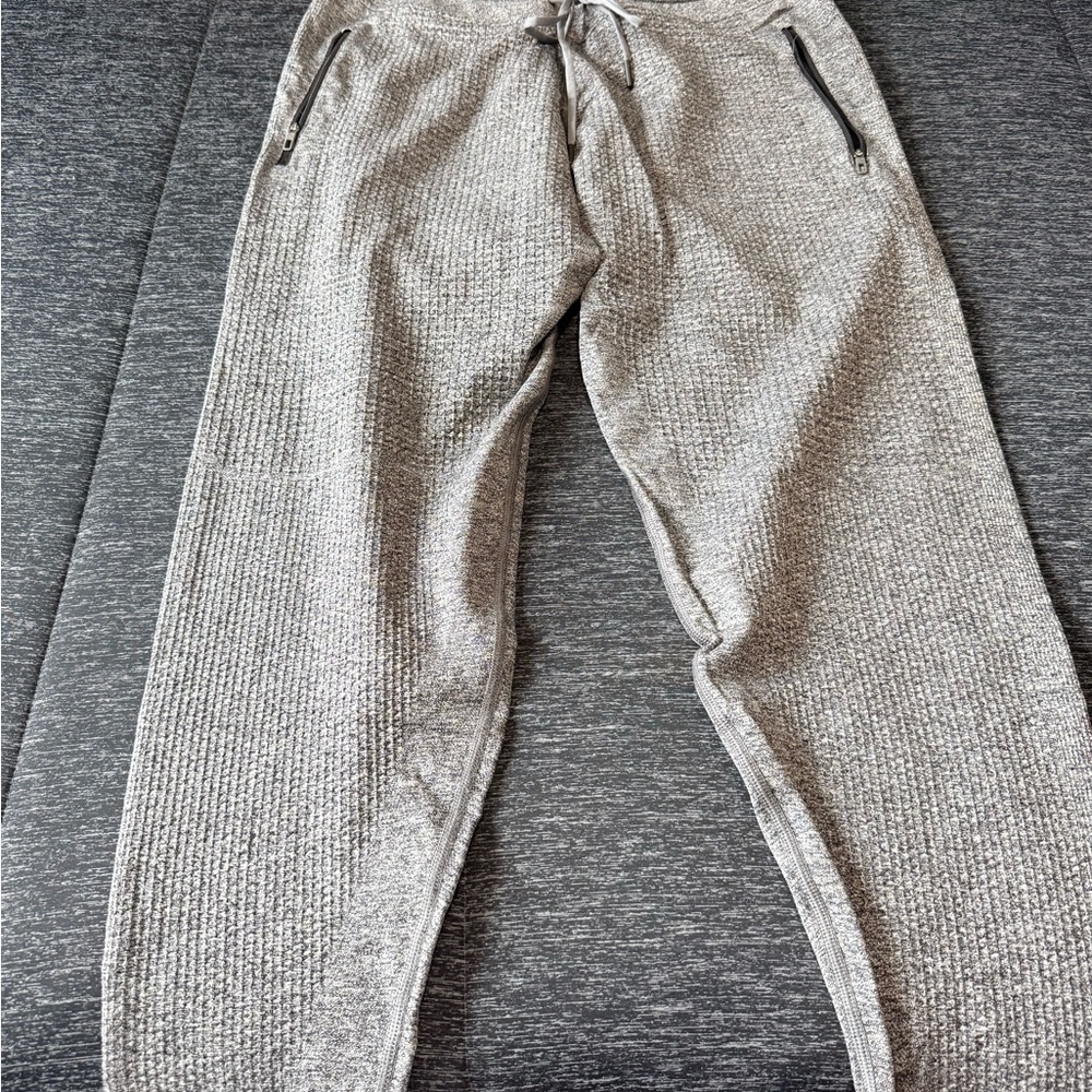 lululemon athletica Men's Heather Gray Knit Joggers